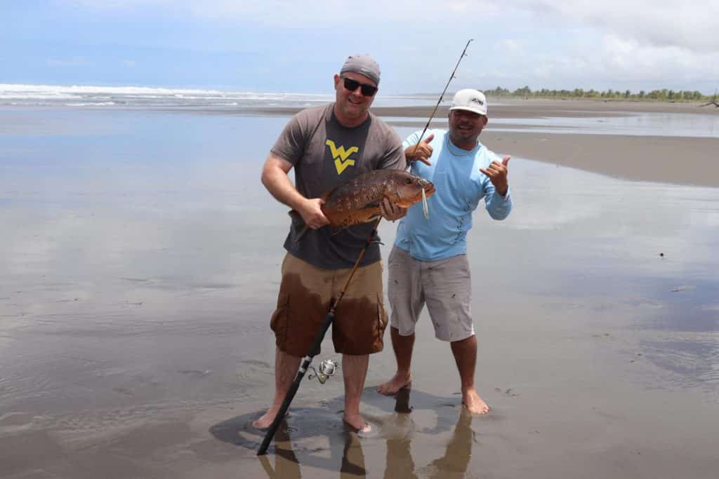 Costa Rica Shore Fishing Lessons