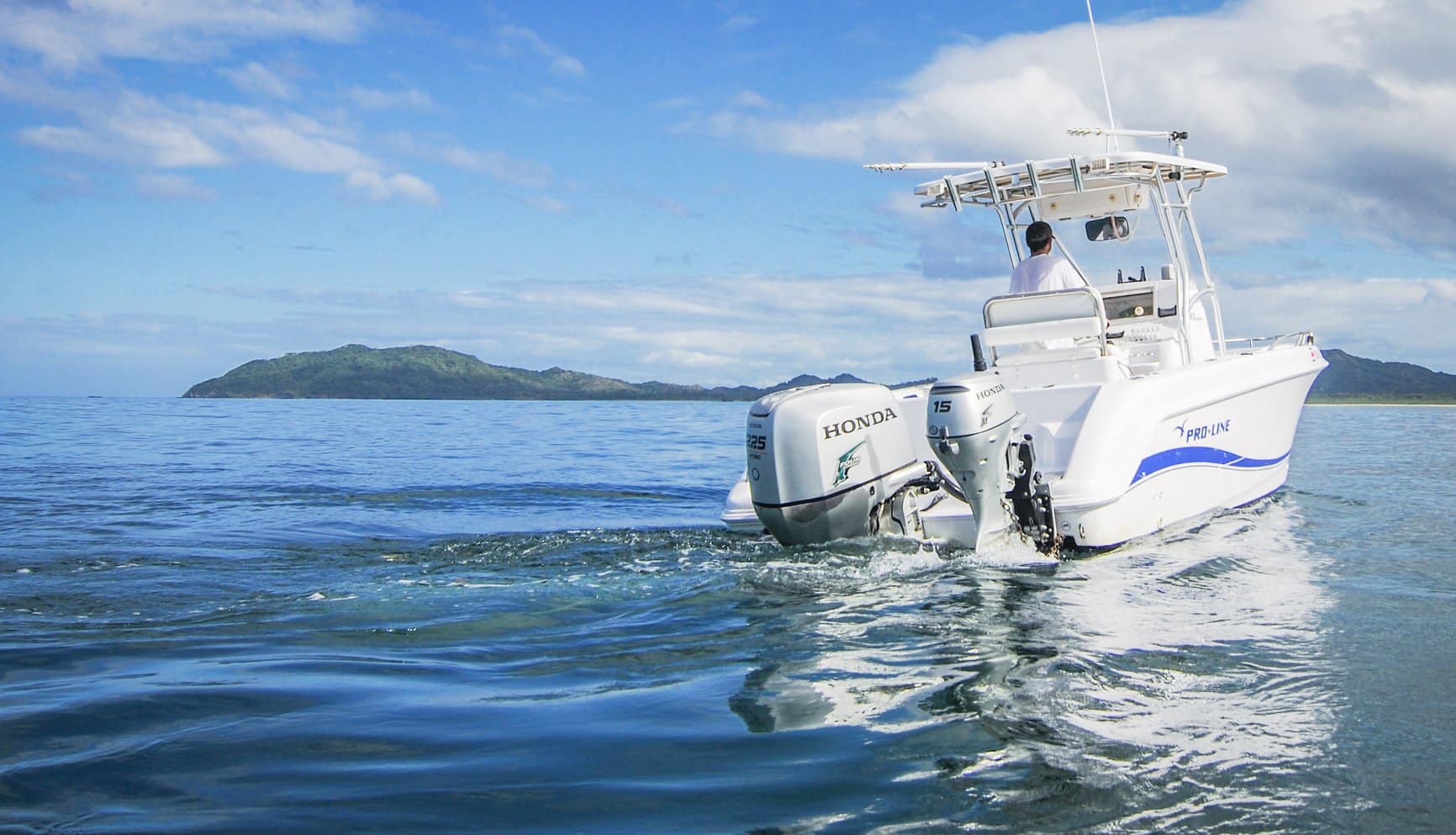 23 ft. Pro-Line Center Console, 3 anglers max, Tamarindo by CR Fishing ...