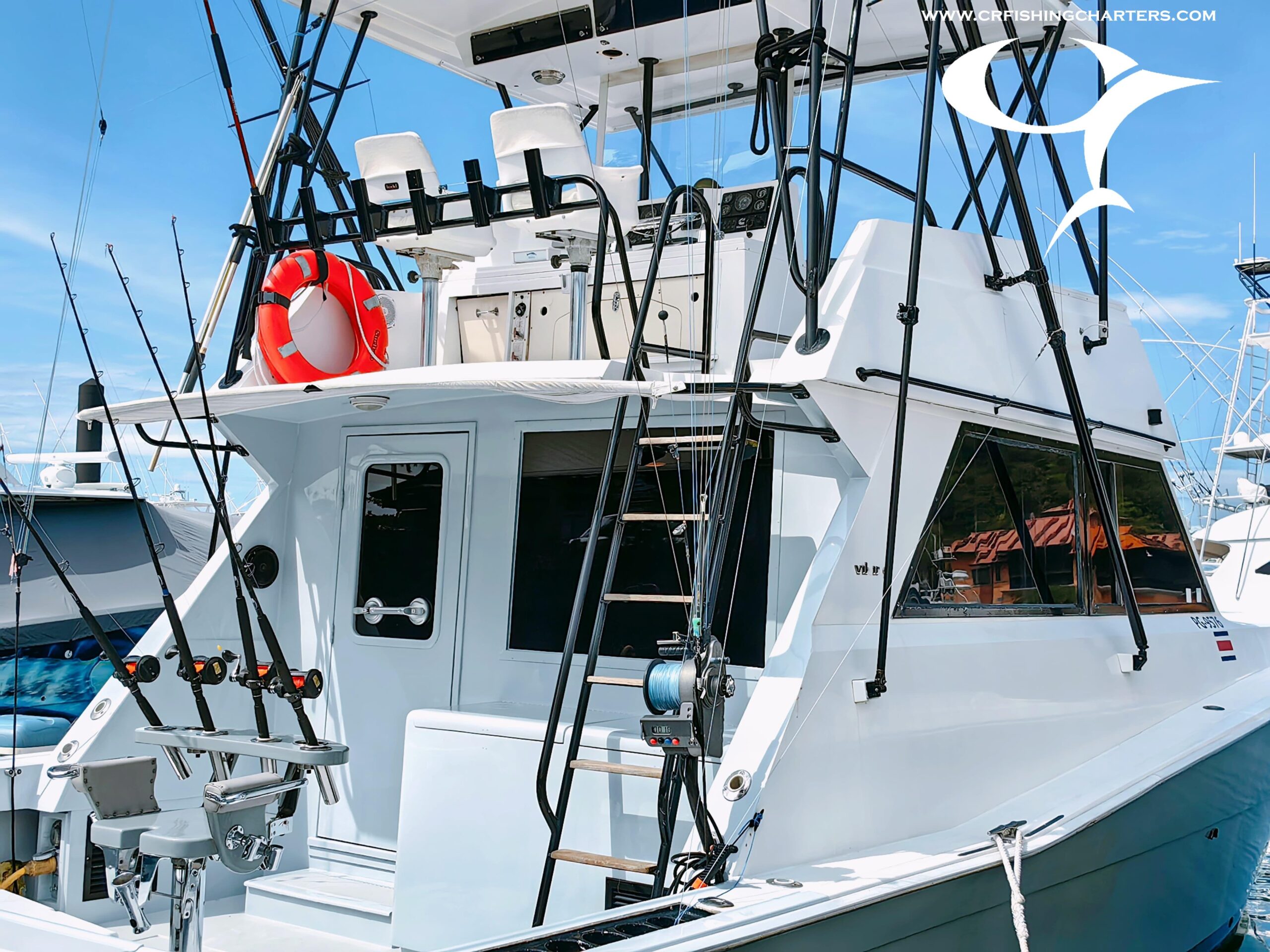 43 ft. Viking Sportfish-Sueltalo 2, 6 anglers max, Los Suenos by CR Fishing  Charters
